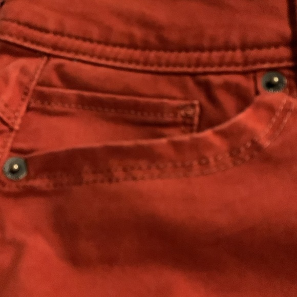 No Boundaries Mid Rise Skinny Jeans (with button, size 11) - Picture 4 of 5